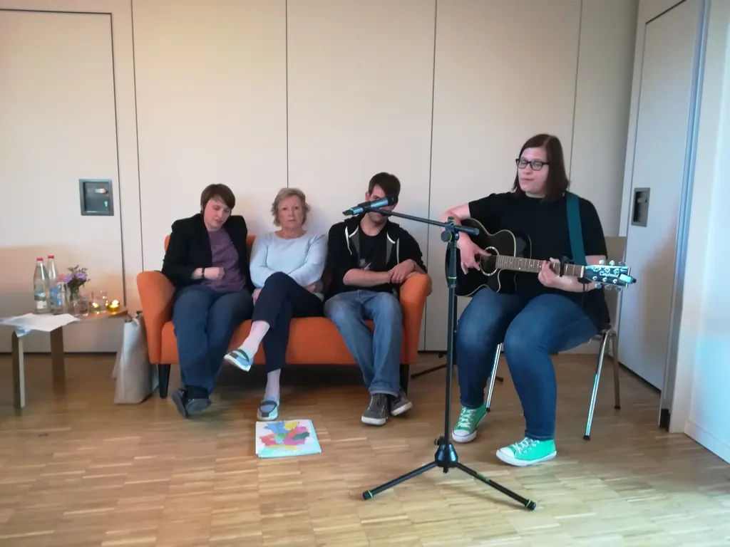 Poetry Slam „Das ganz normale Leben“